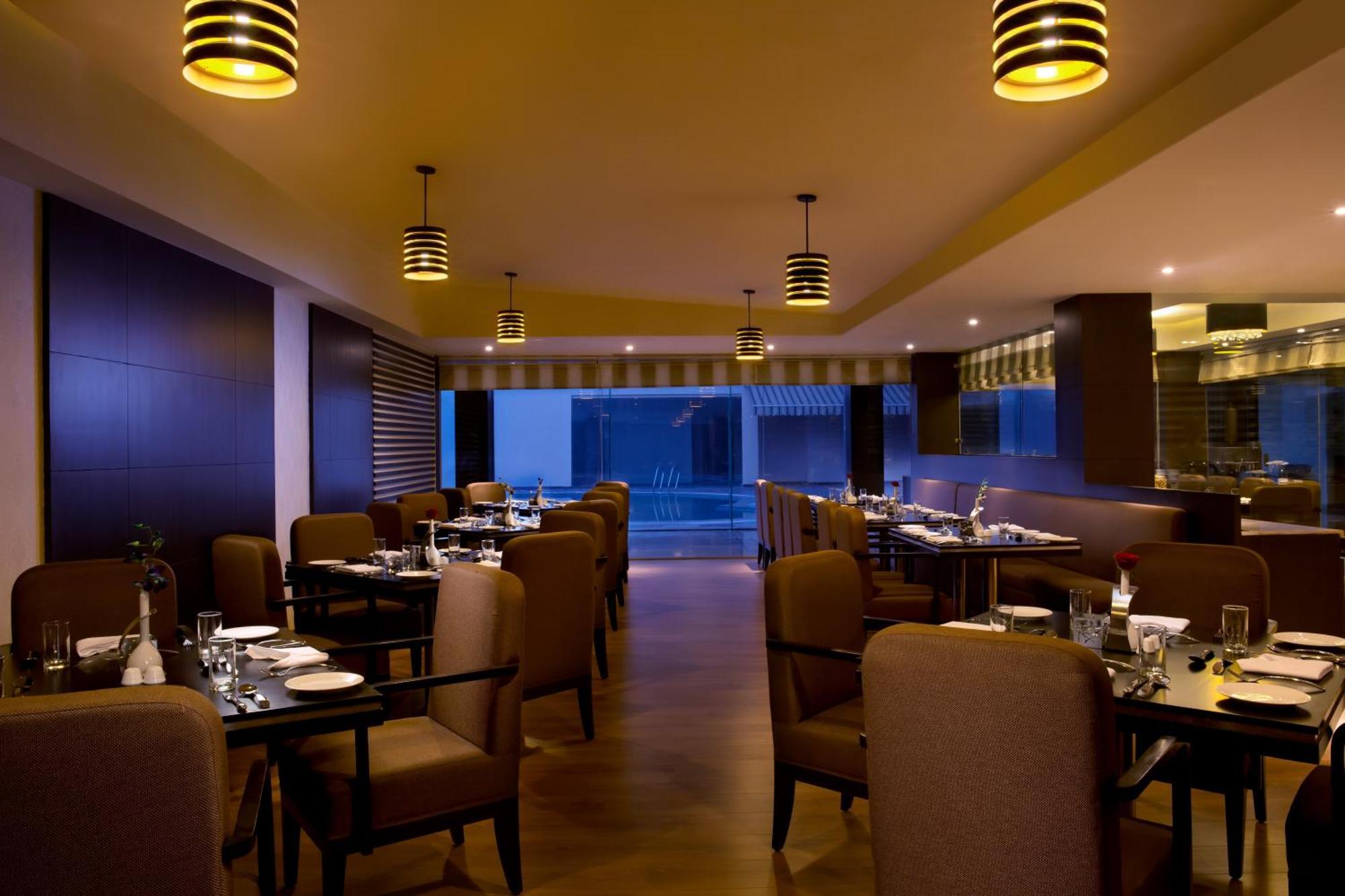 Golden Tulip Bhiwadi Hotell Eksteriør bilde