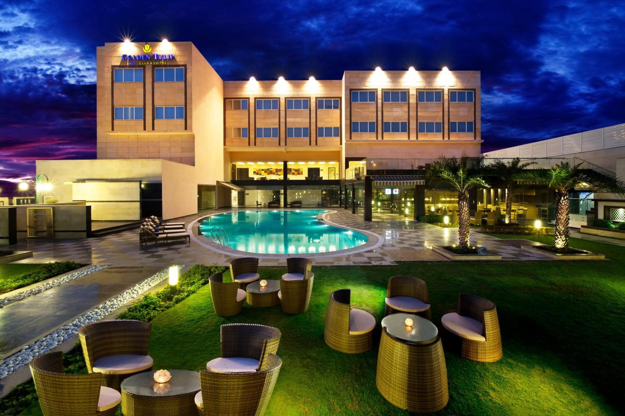 Golden Tulip Bhiwadi Hotell Eksteriør bilde