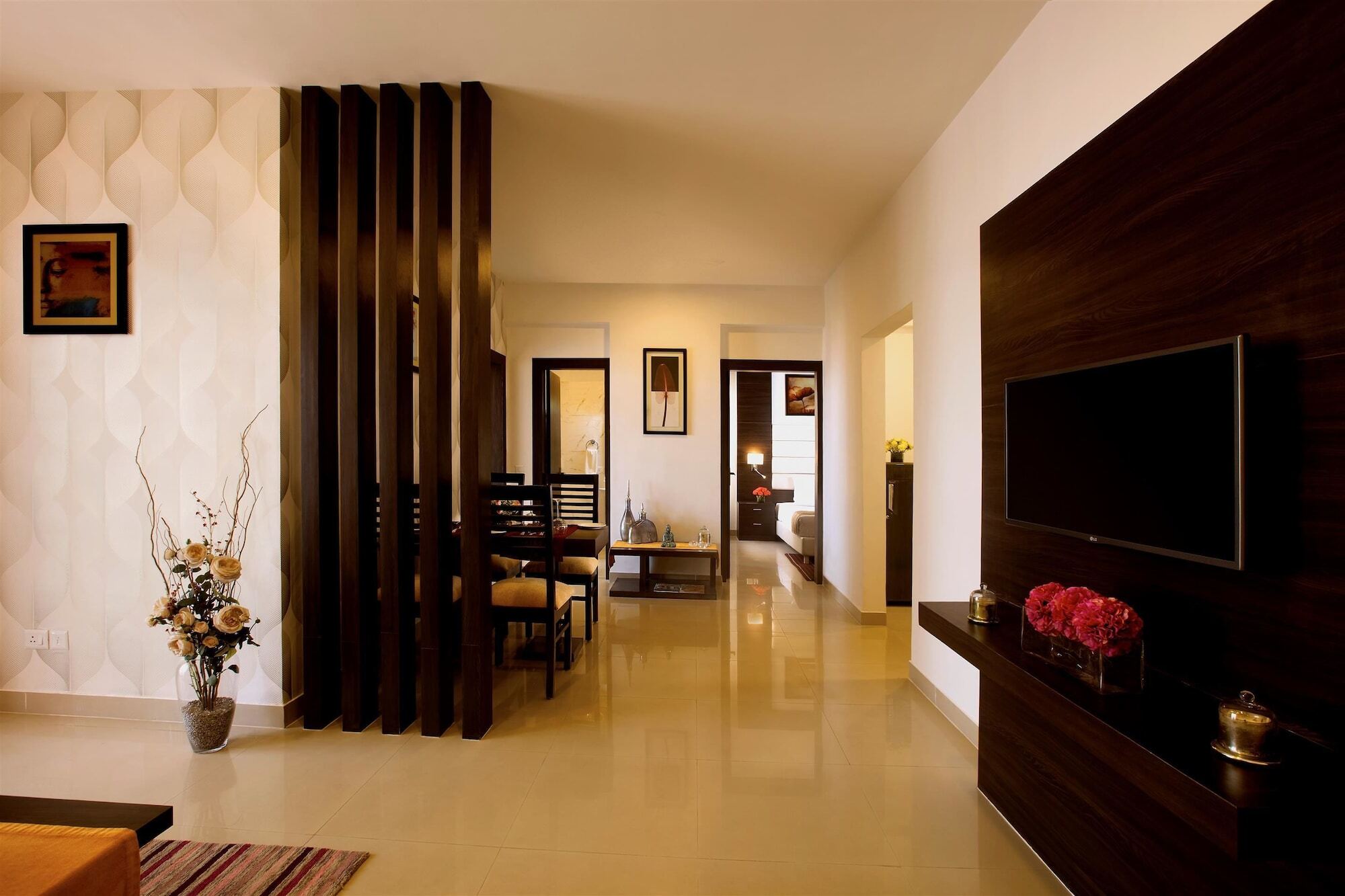 Golden Tulip Bhiwadi Hotell Eksteriør bilde